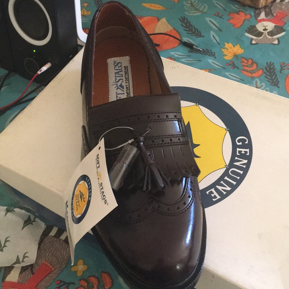 Men’s leather elegant vintage shoes size ( 9 )m